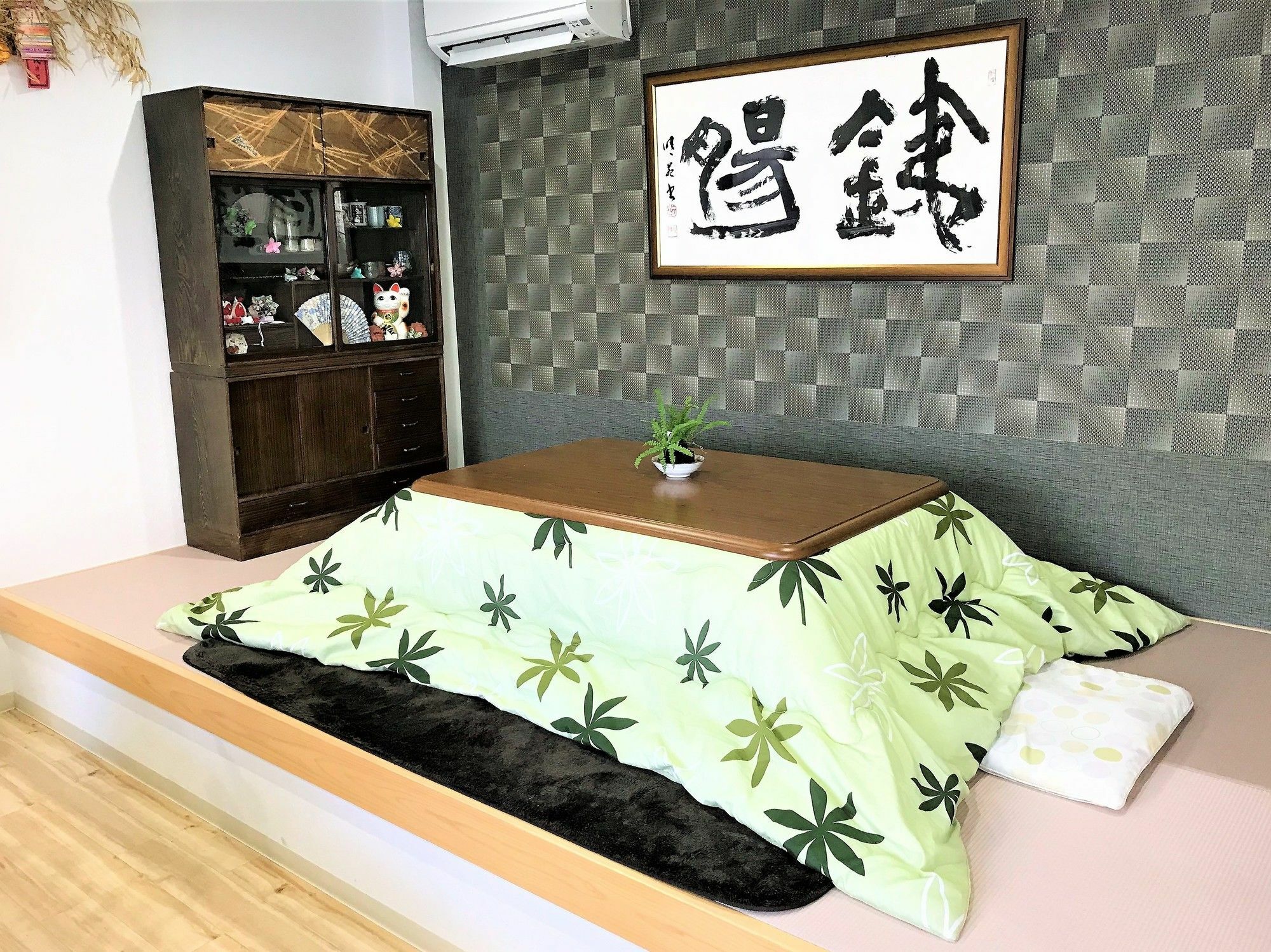 Banana Hammock Hotel Осака Екстериор снимка
